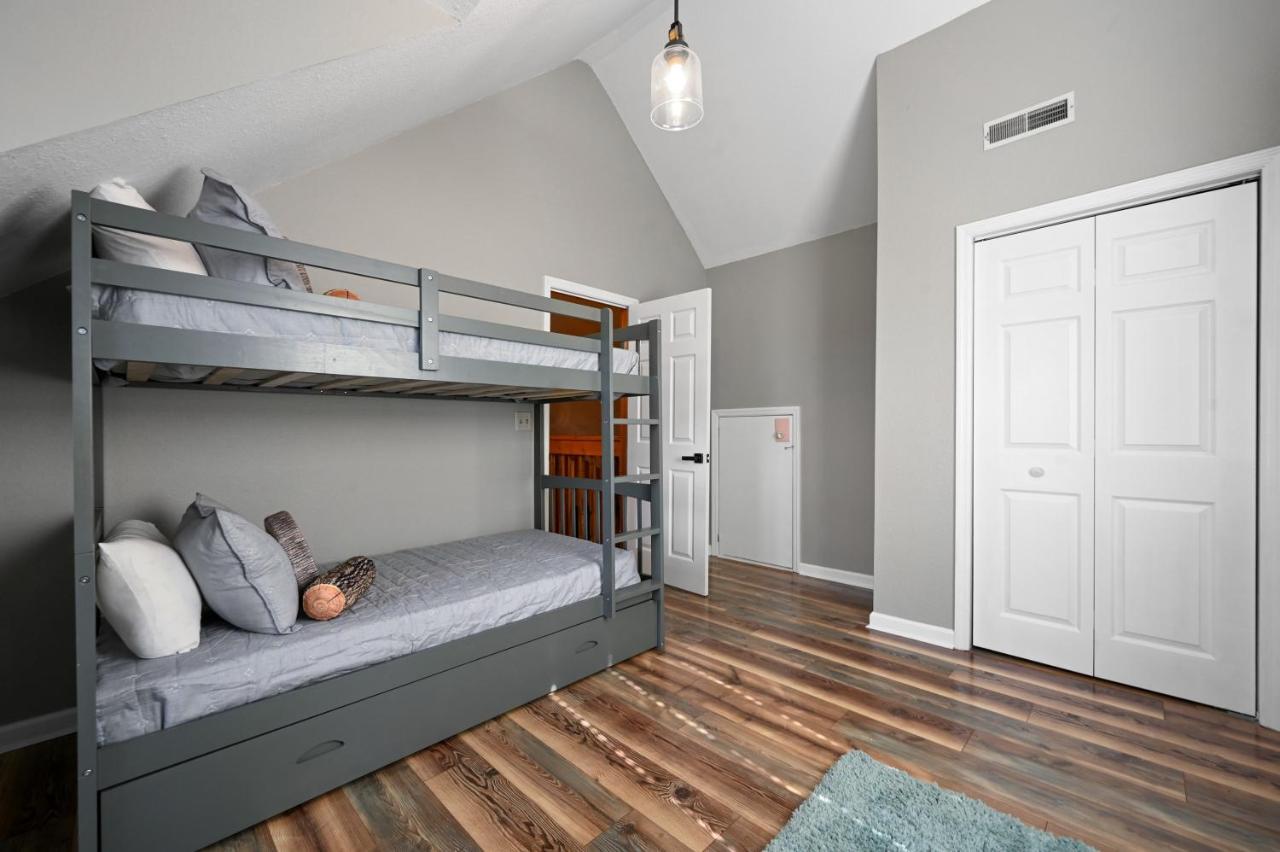 Private Mountain Cabin, Hot Tub Escape In The Smokies, With The View Sevierville Extérieur photo