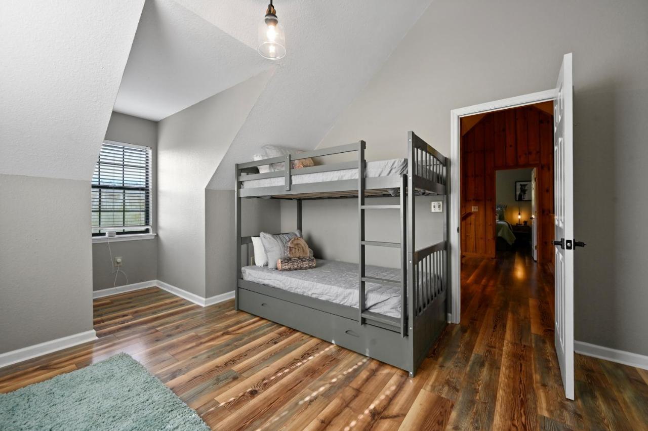 Private Mountain Cabin, Hot Tub Escape In The Smokies, With The View Sevierville Extérieur photo