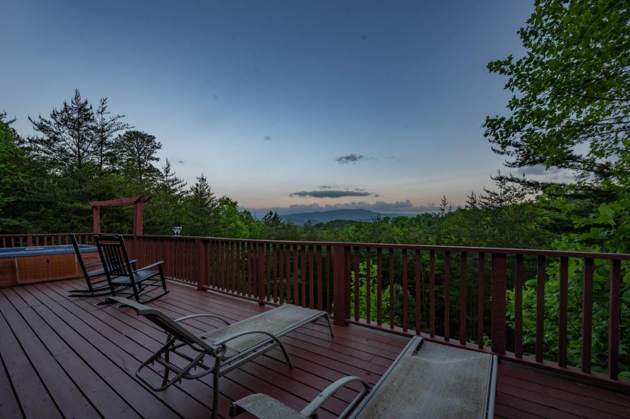 Private Mountain Cabin, Hot Tub Escape In The Smokies, With The View Sevierville Extérieur photo