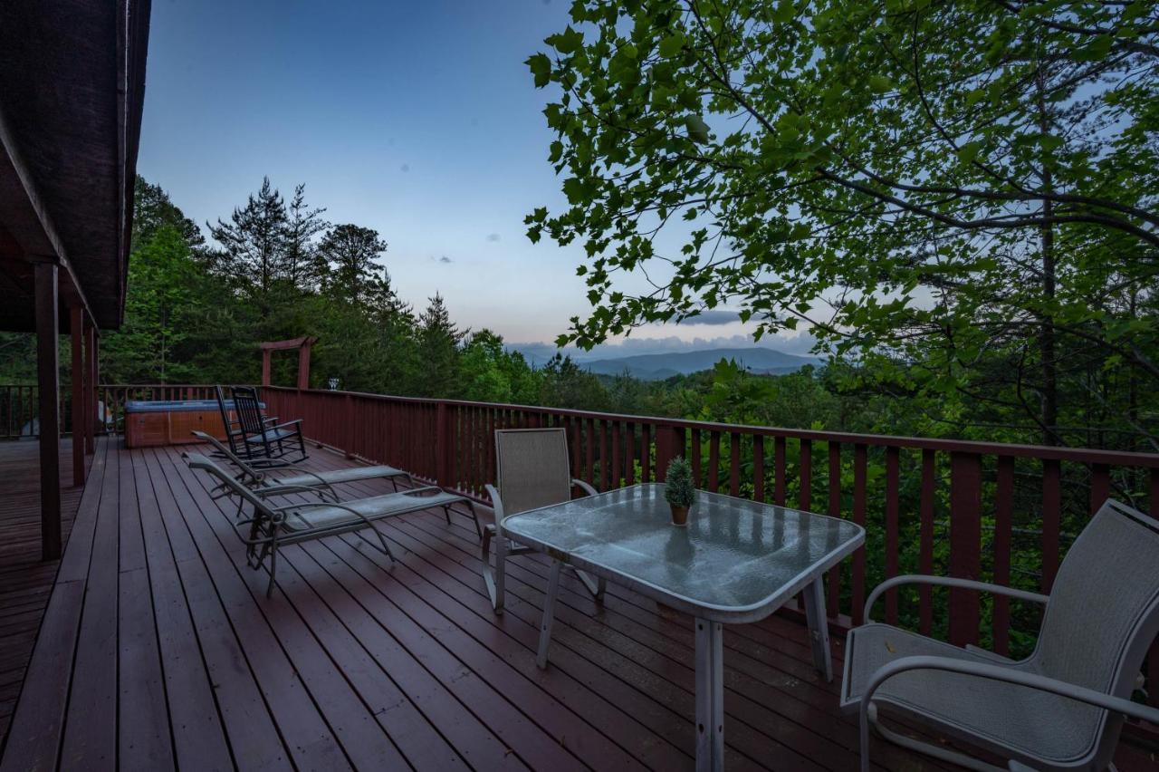 Private Mountain Cabin, Hot Tub Escape In The Smokies, With The View Sevierville Extérieur photo