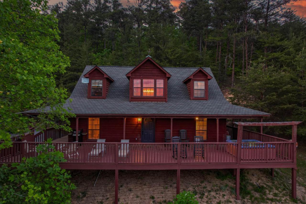 Private Mountain Cabin, Hot Tub Escape In The Smokies, With The View Sevierville Extérieur photo